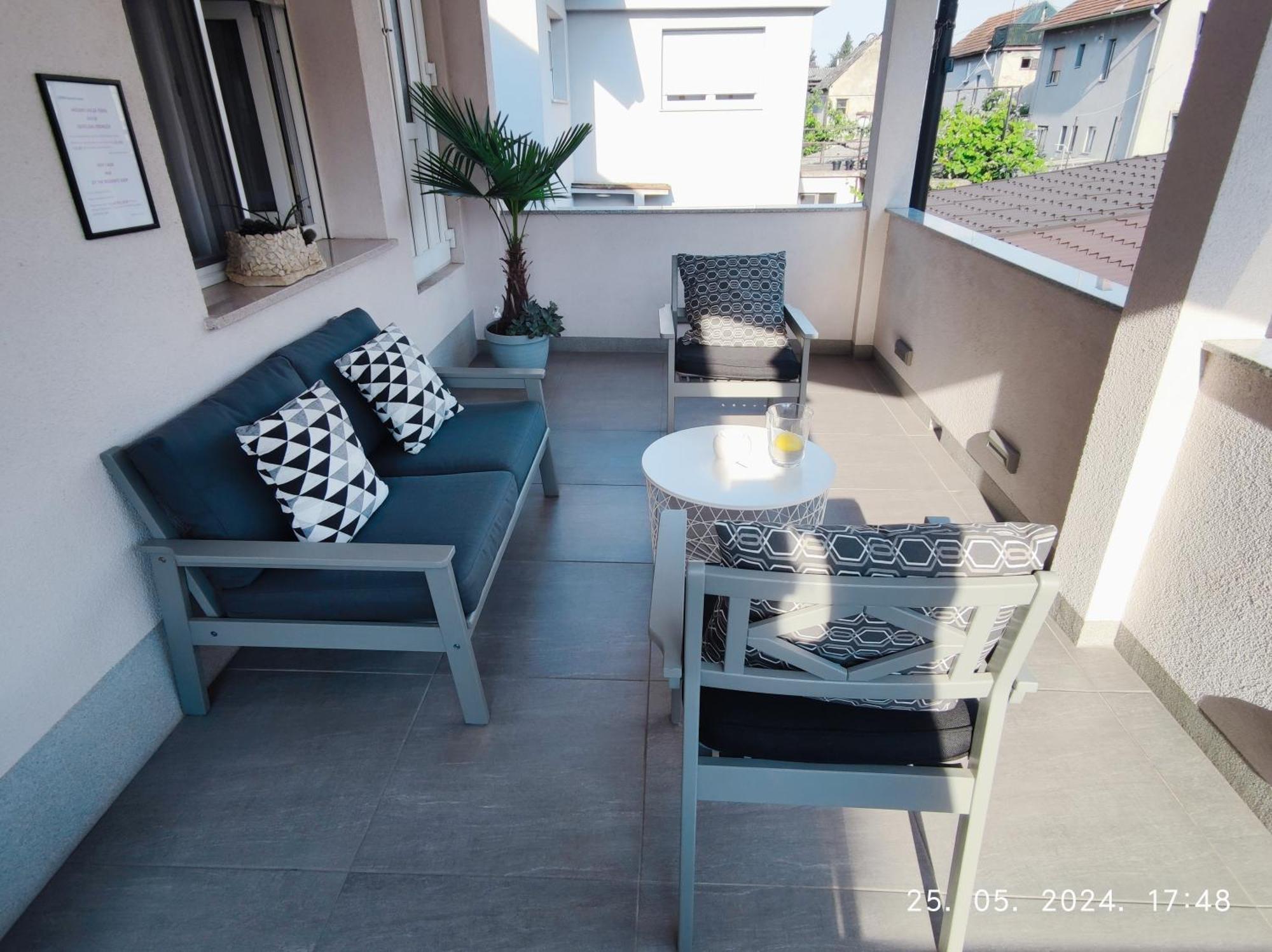 Lumani Apartment Zagreb With Free Parking Eksteriør bilde